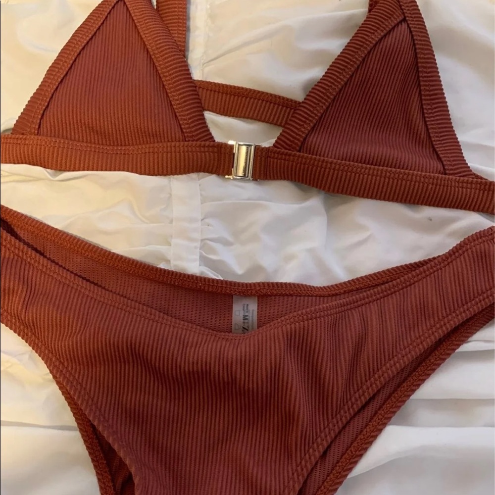 Ribbed Bikini